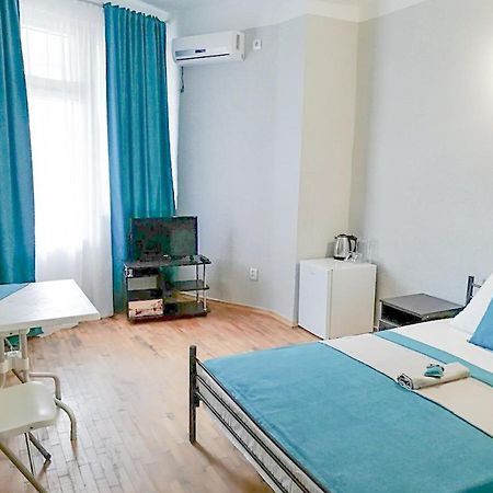 Гостиница Ива Gagra Exterior photo